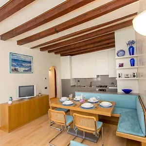 https://venice-appartament-salini.hotelinveneto.com